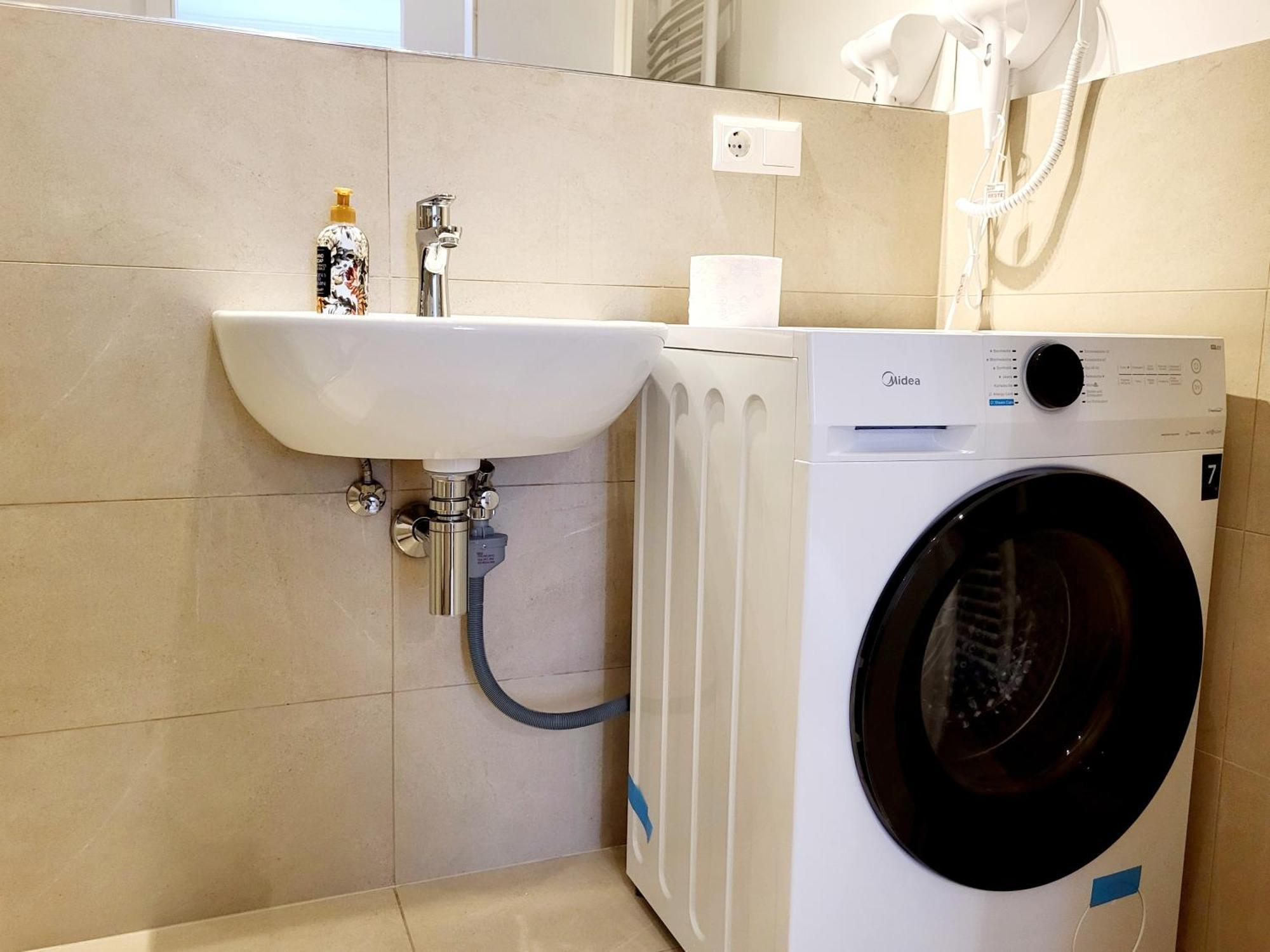 Neulerchenfelder City Apartment Вена Экстерьер фото